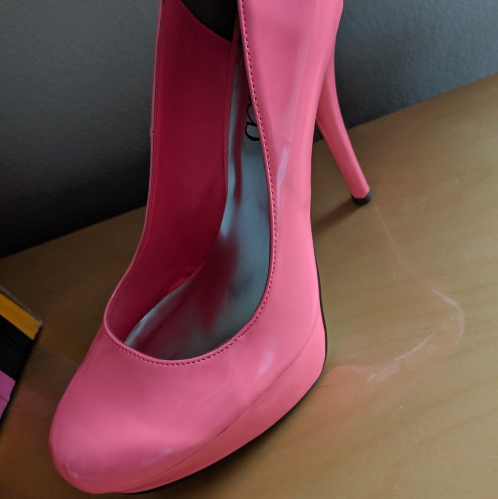 Neon coral - Picture 4 of 6